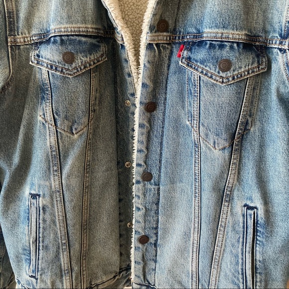 Levis shearling denim jacket - Picture 6 of 10